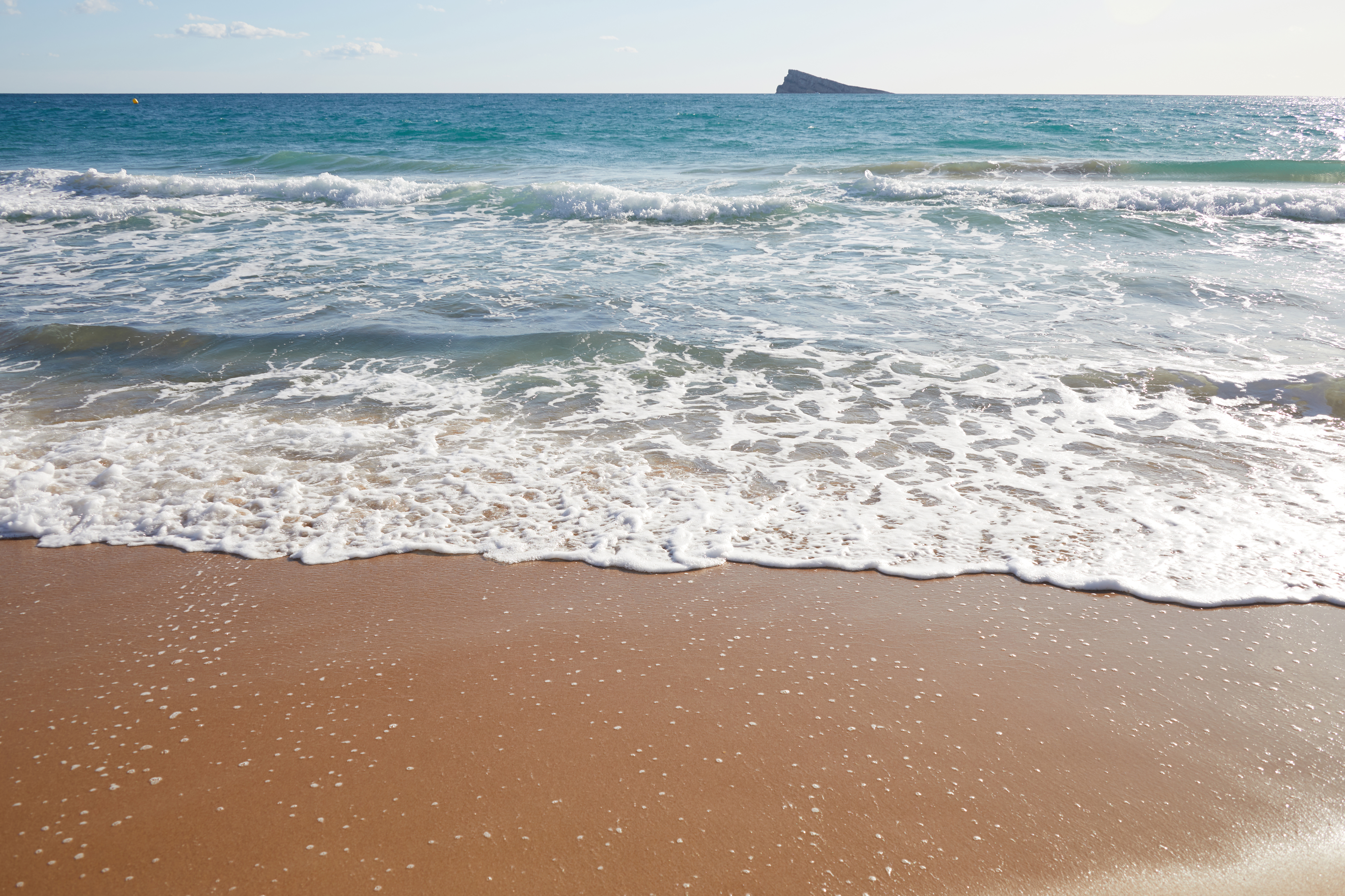 BEACHES & TOWN