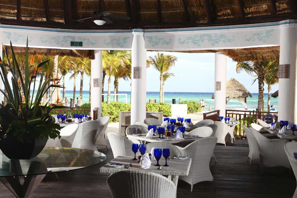 sandos caracol restaurant