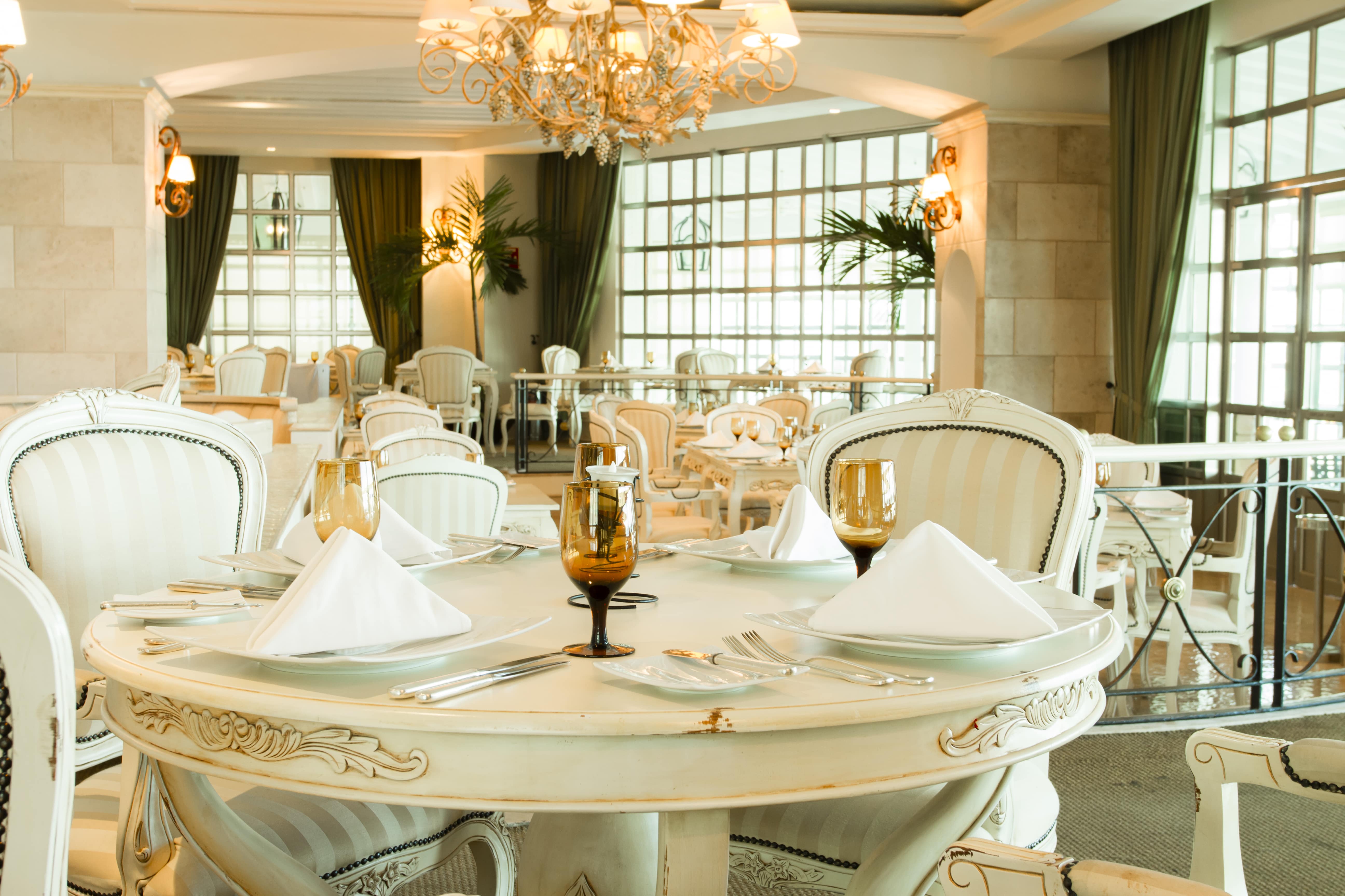 Seasons Restaurant Sandos Cancun