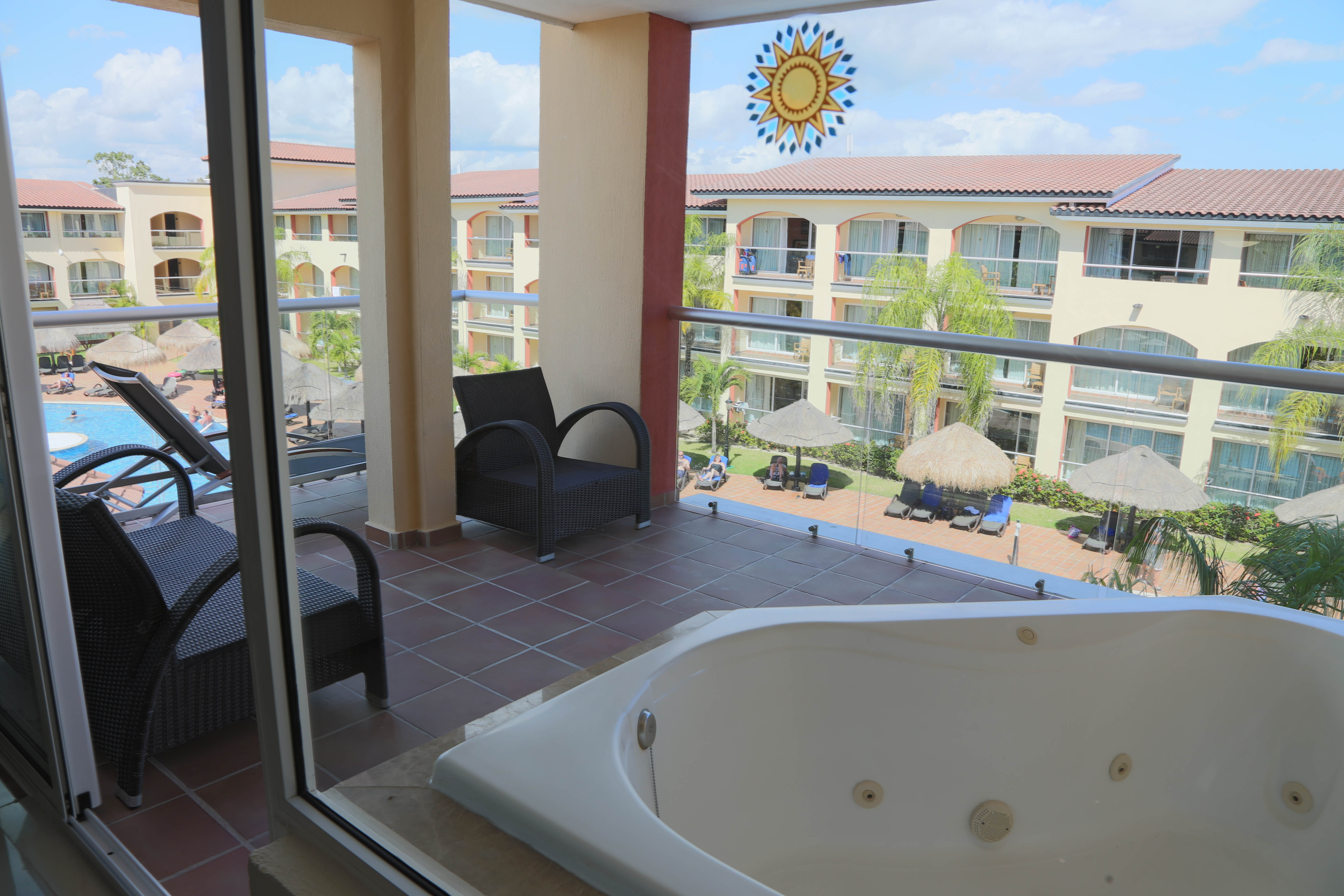 Master Suite 3_ Sandos Playacar