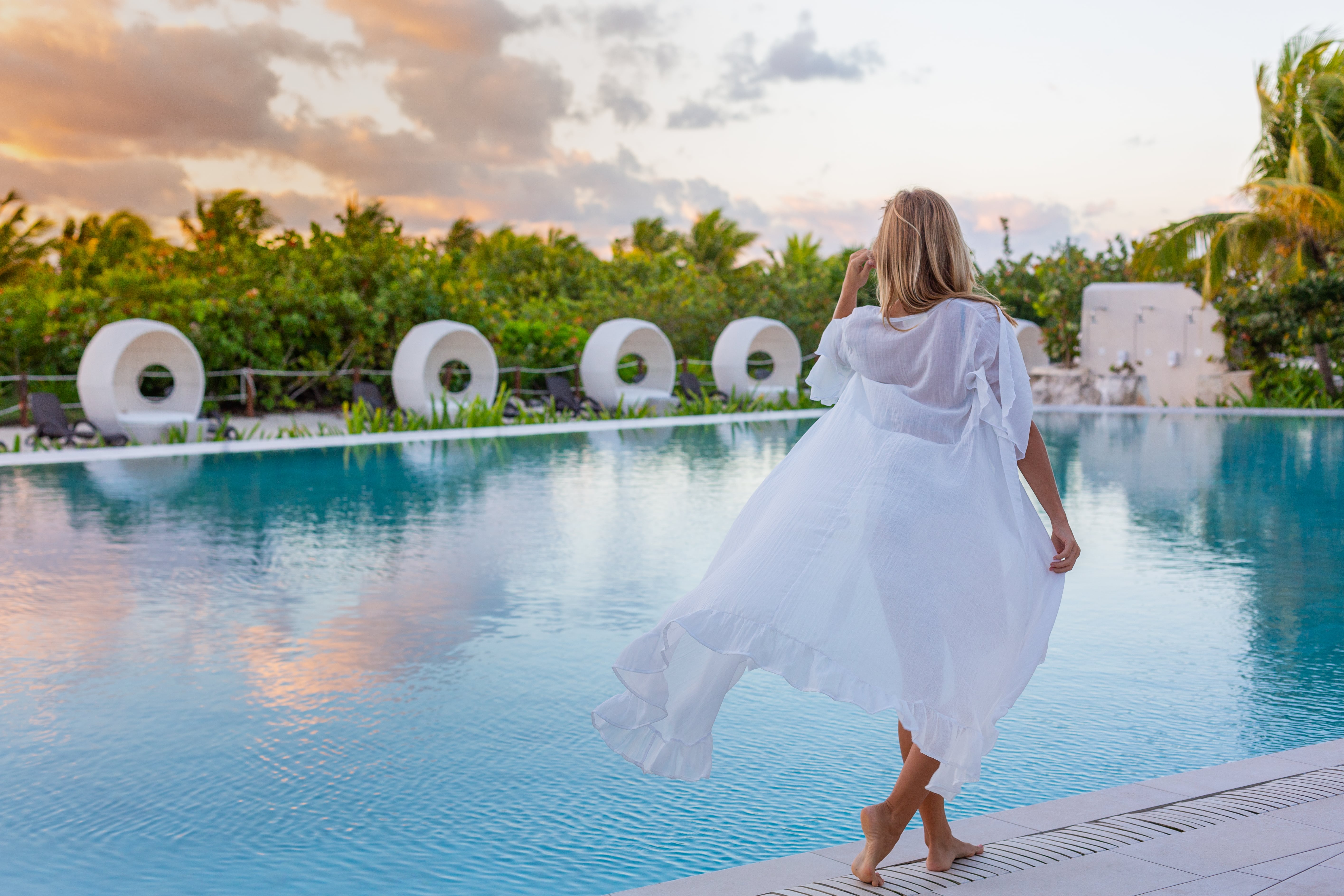 Sandos_Playacar_Main_Pool_26_23