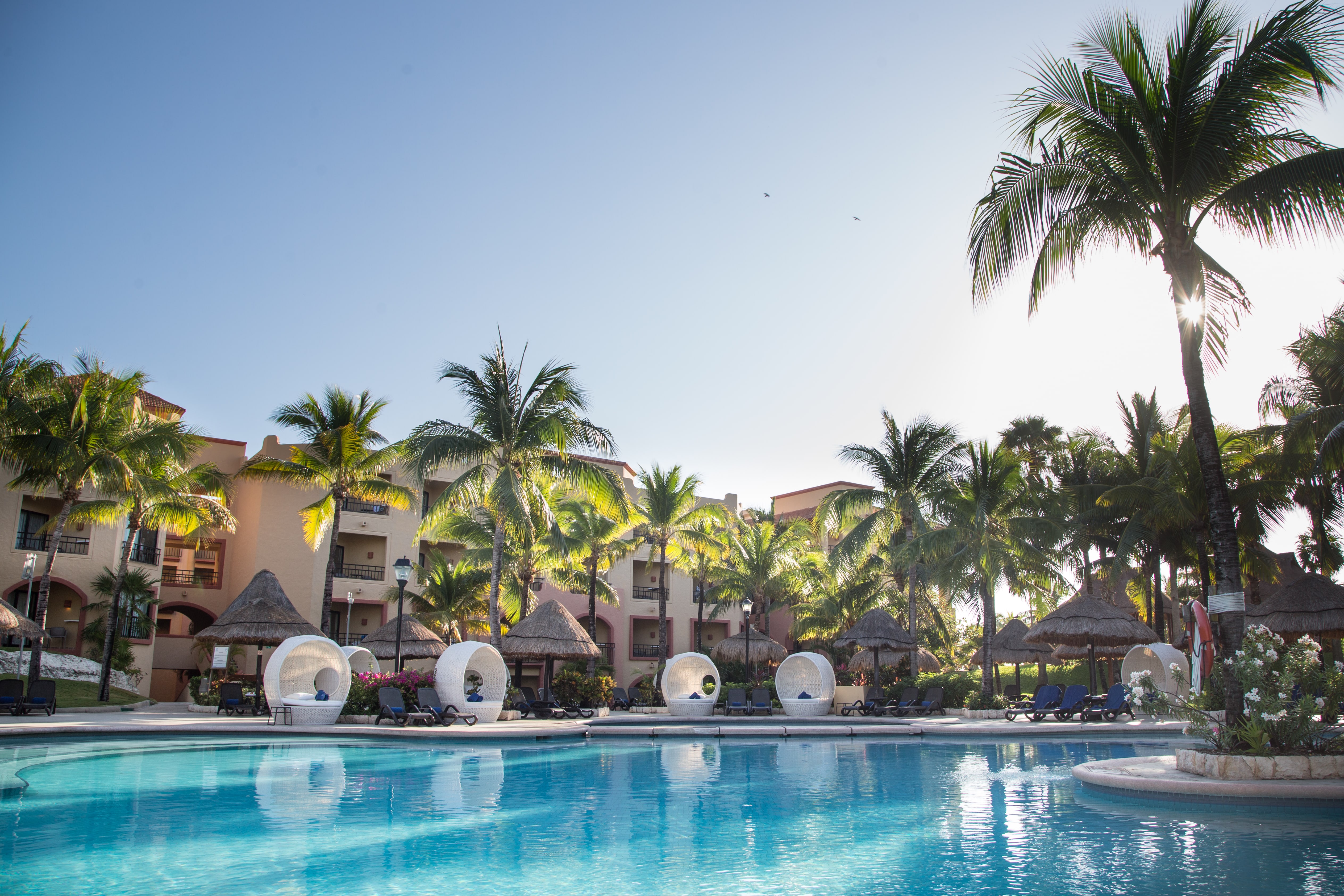 Sandos_Playacar_Pool_Select_01