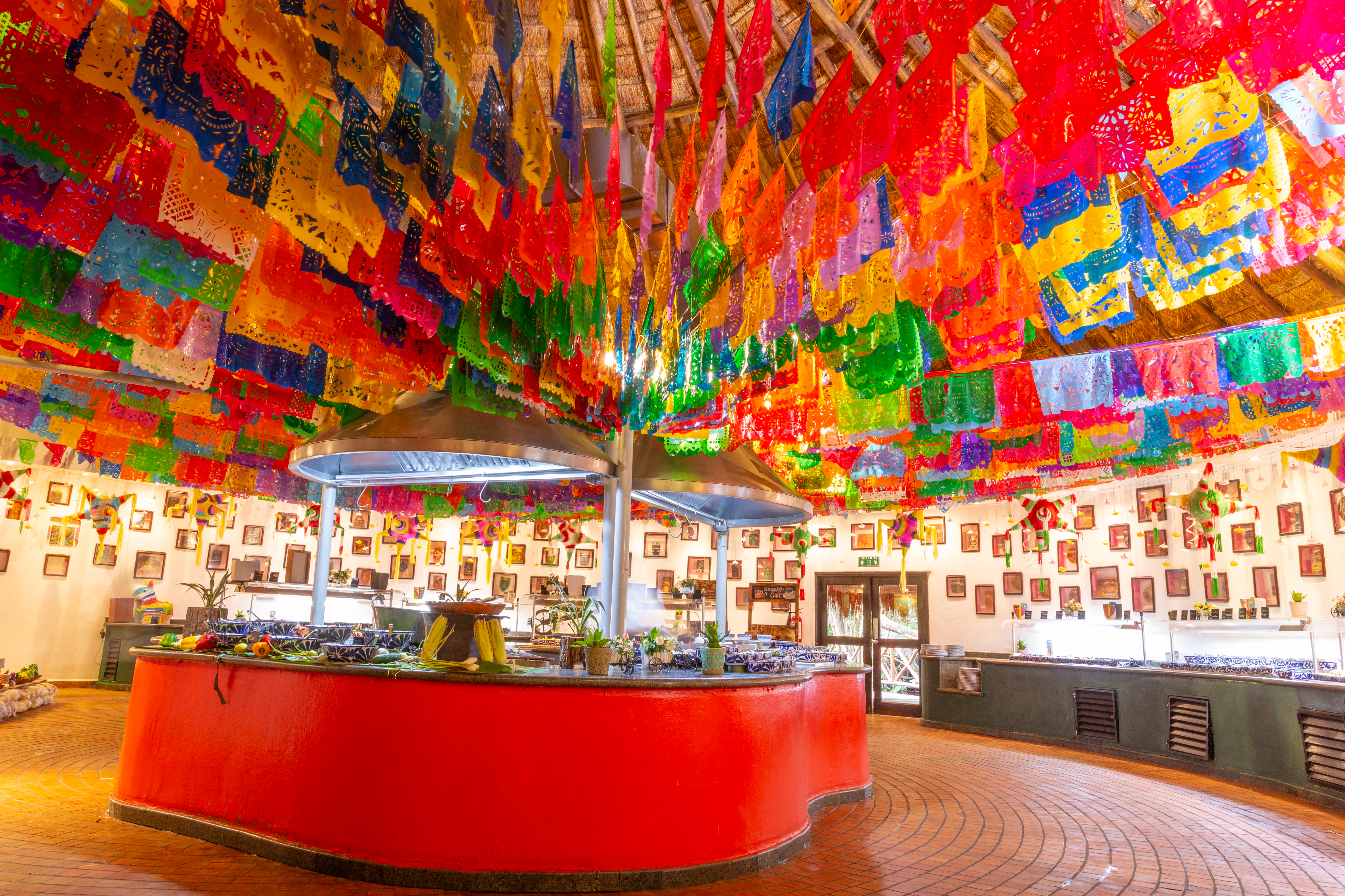 Sandos_Caracol_Restaurante_Mascaras_02