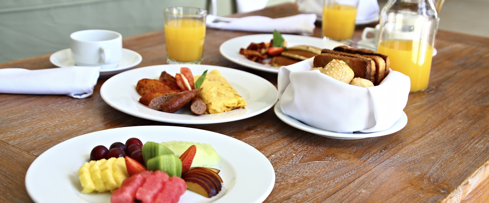 Sandos Playacar Room Service