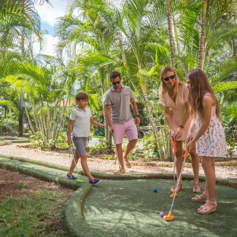 Sandos Playacar Minigolf