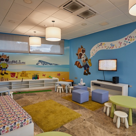 KIDS LOUNGE