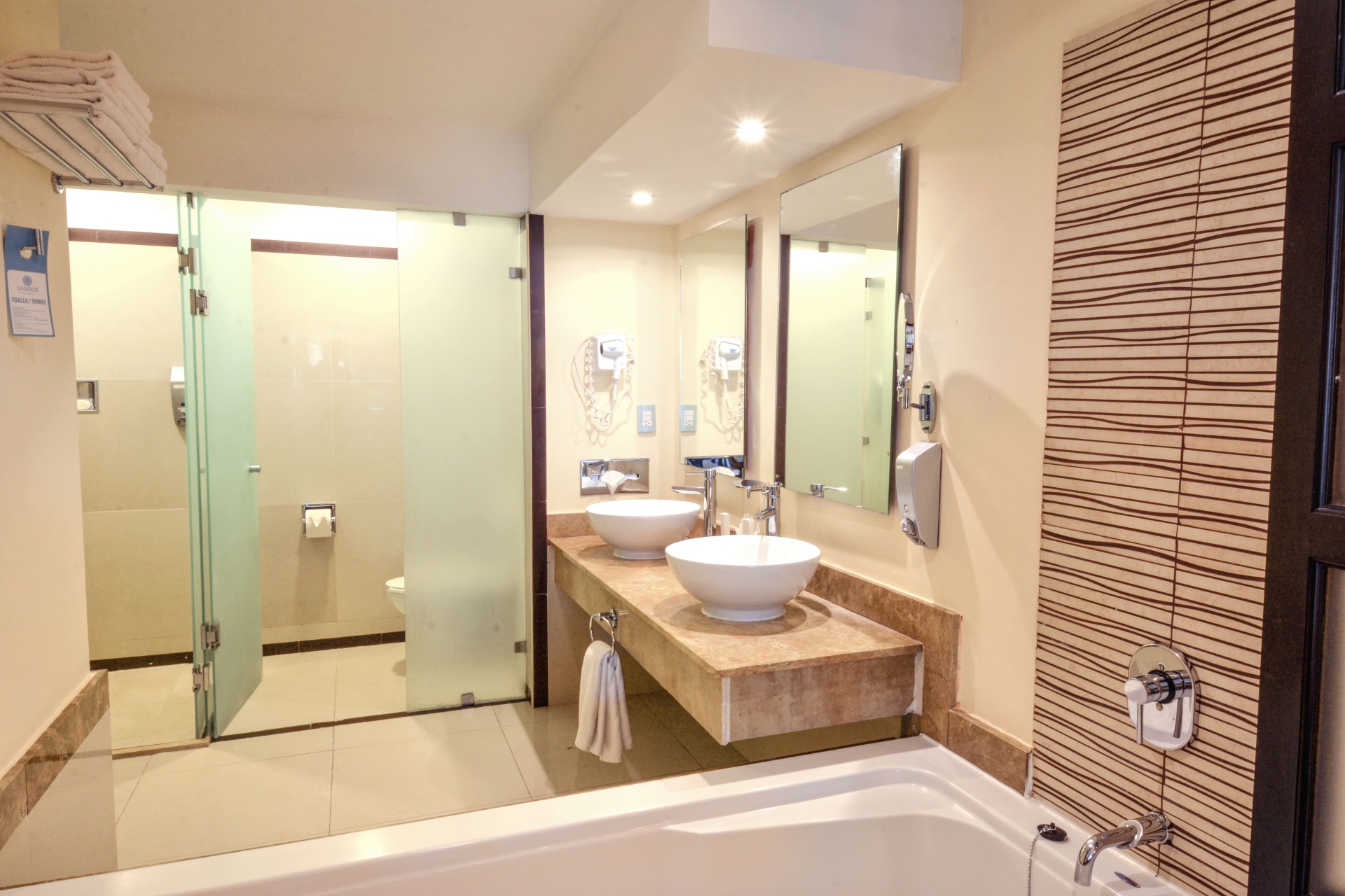 Sandos_Playacar_Riviera_Family_King_Jr_Suite