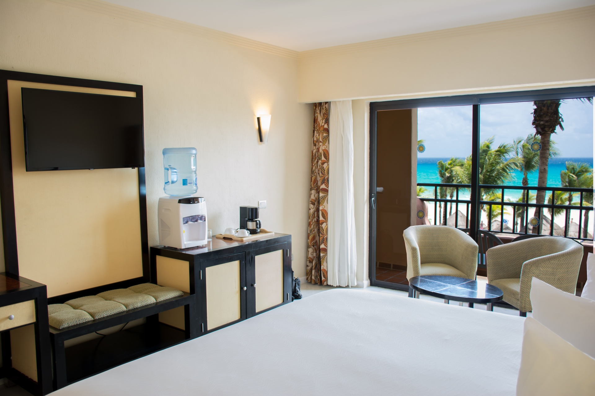 Sandos_Playacar_Room_Superior_OceanFront