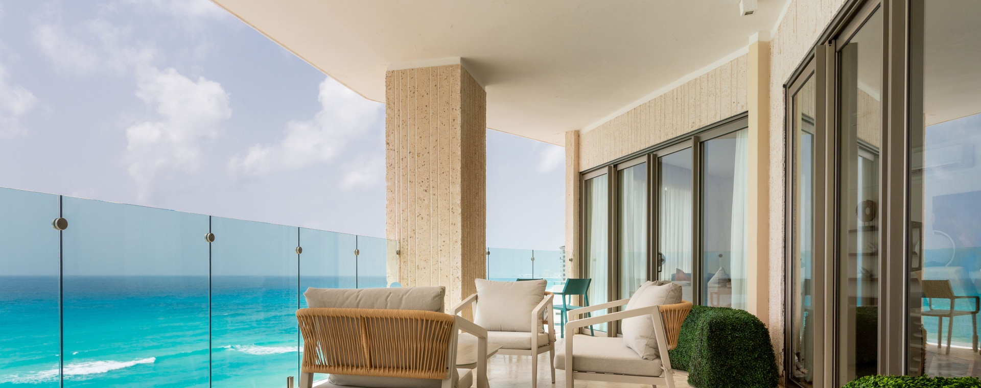GOVERNOR SUITES SANDOS CANCUN