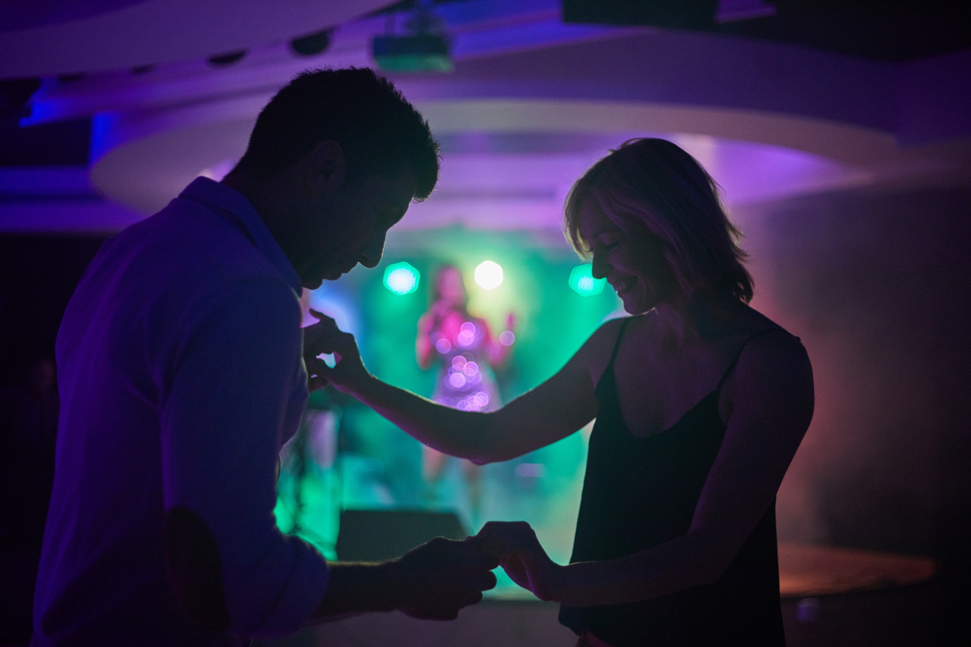 LIVE MUSIC LIVE MUSIC