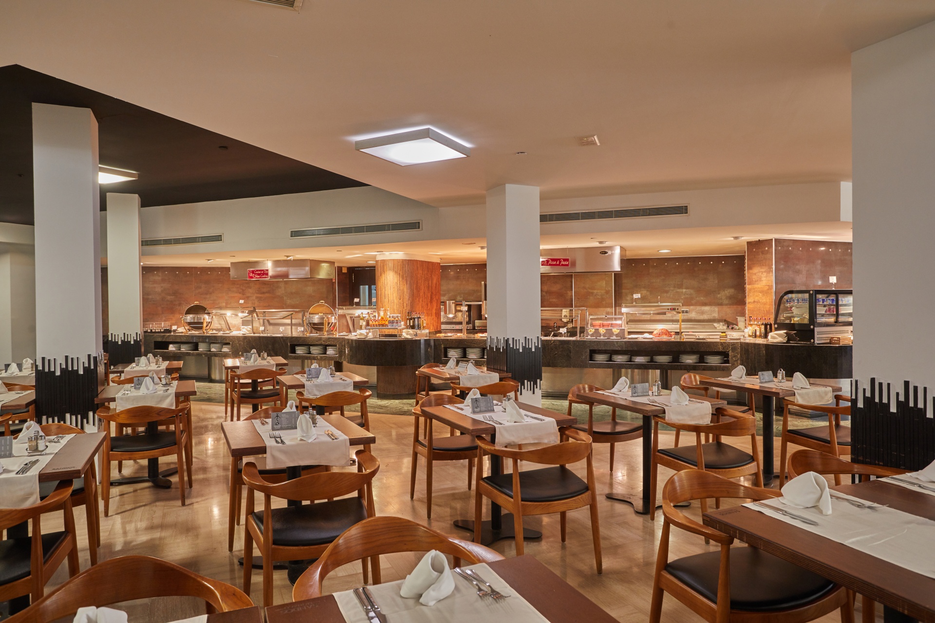 RESTAURANT BACKGROUND