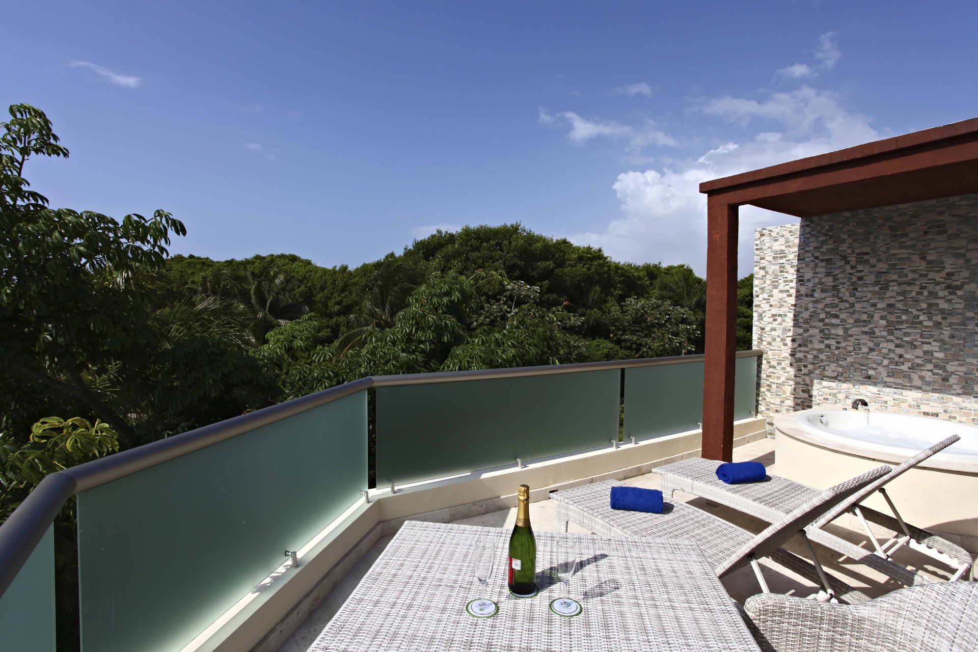 Select Club Penthouse