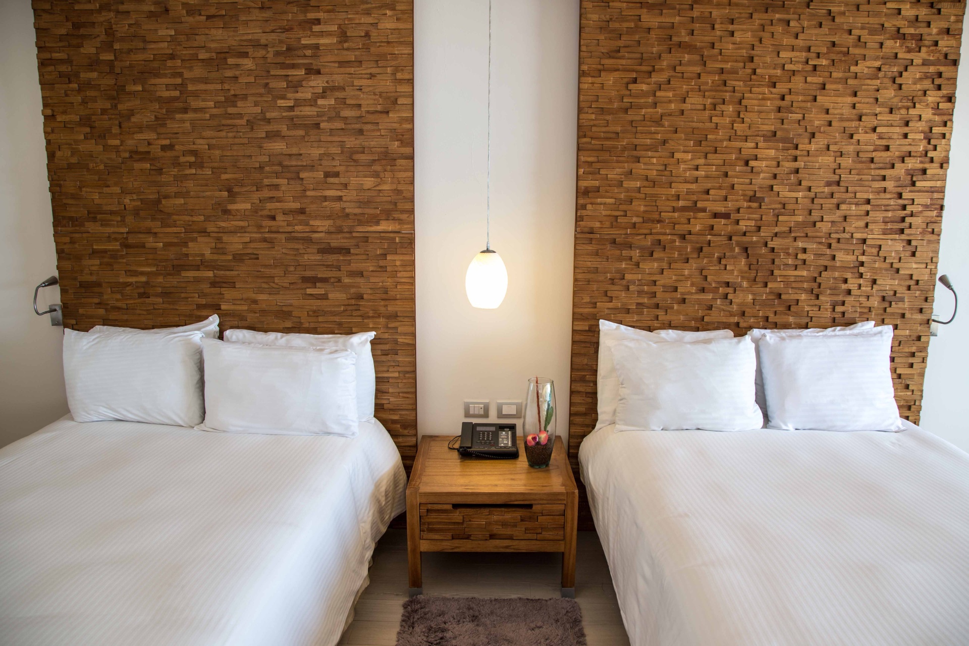 Finisterra One Bedroom Master Suite