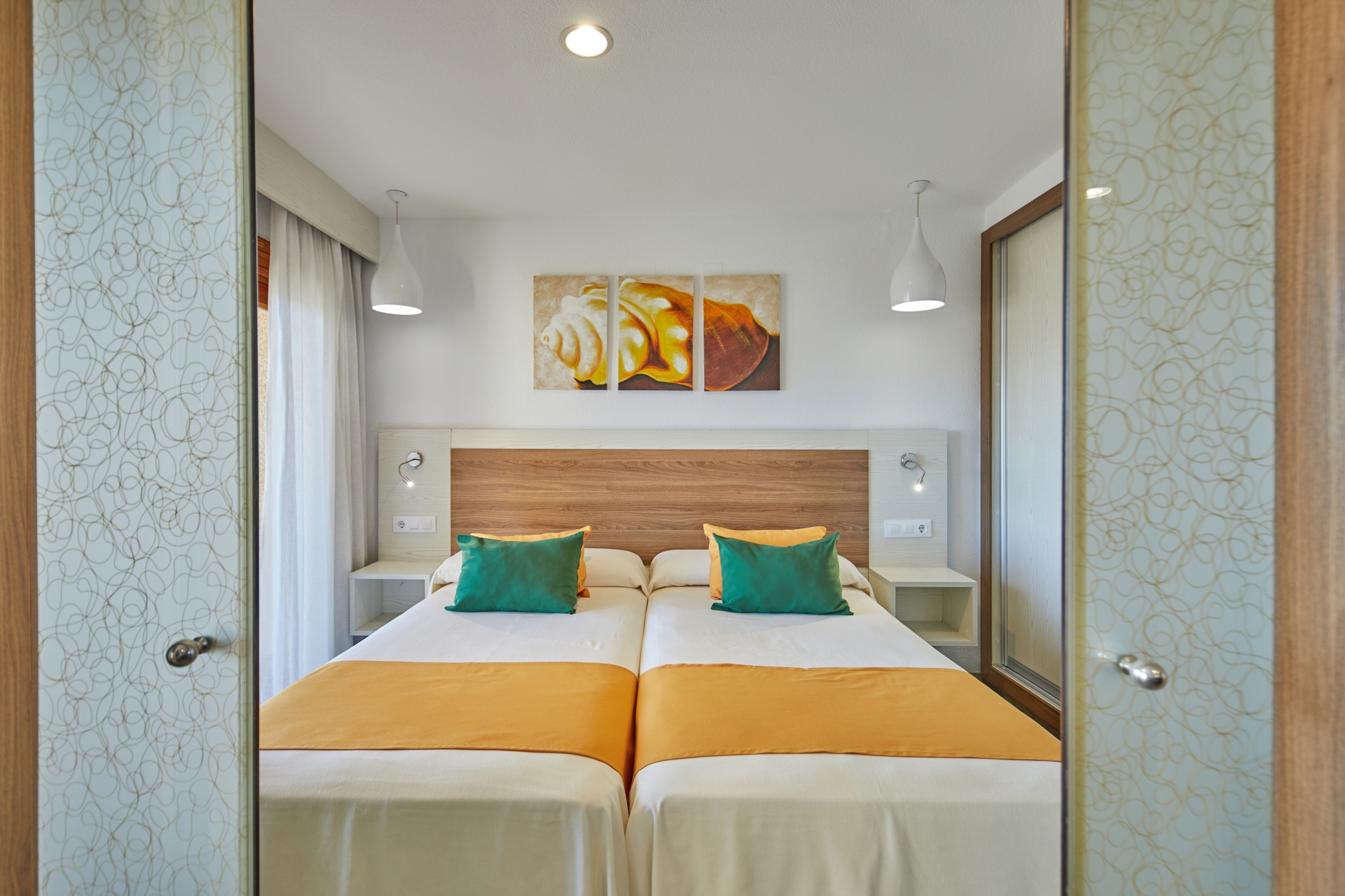 SINGLE JUNIOR SUITE