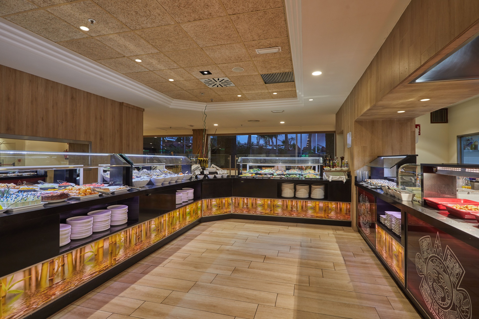 FUSION RESTAURANT FUSION RESTAURANT