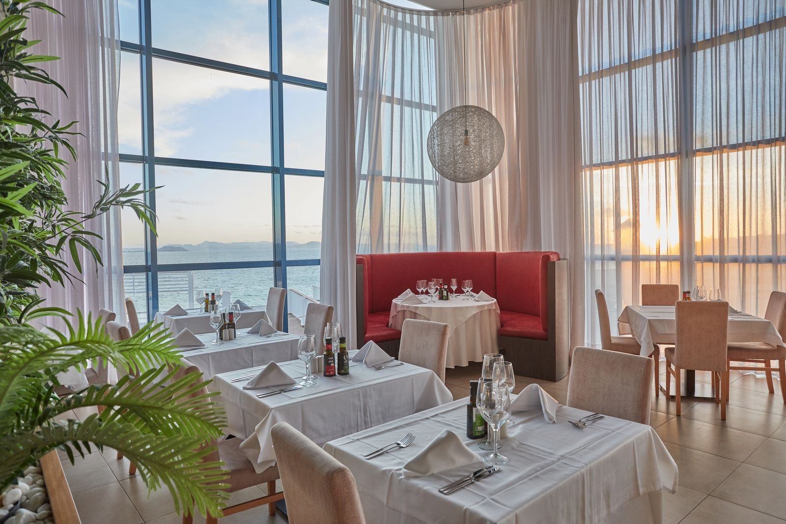 ROYAL ELITE RESTAURANT ROYAL ELITE RESTAURANT