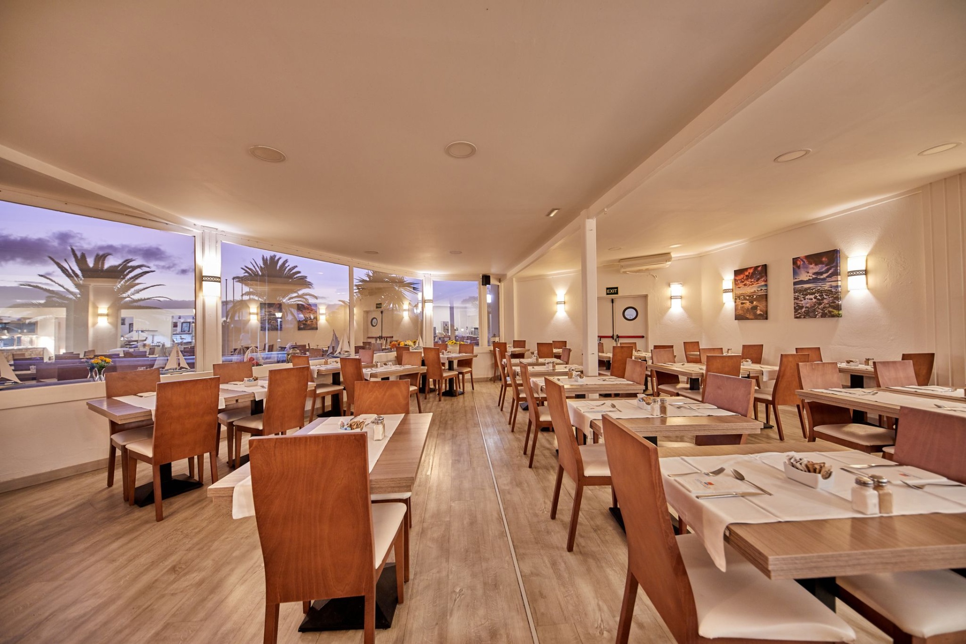 BUFFET RESTAURANT