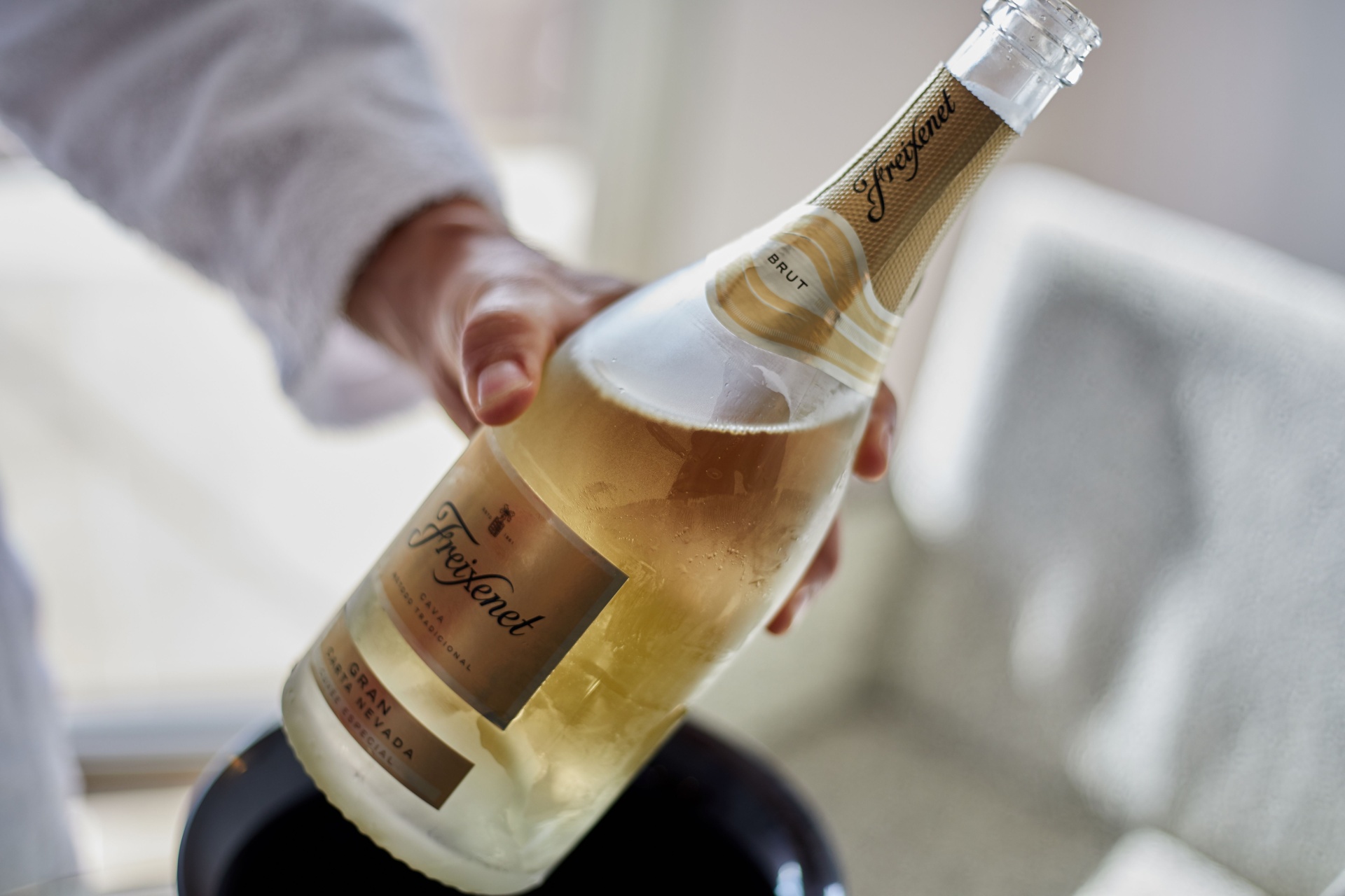 NEW! EXTRAS AT SANDOS MONACO