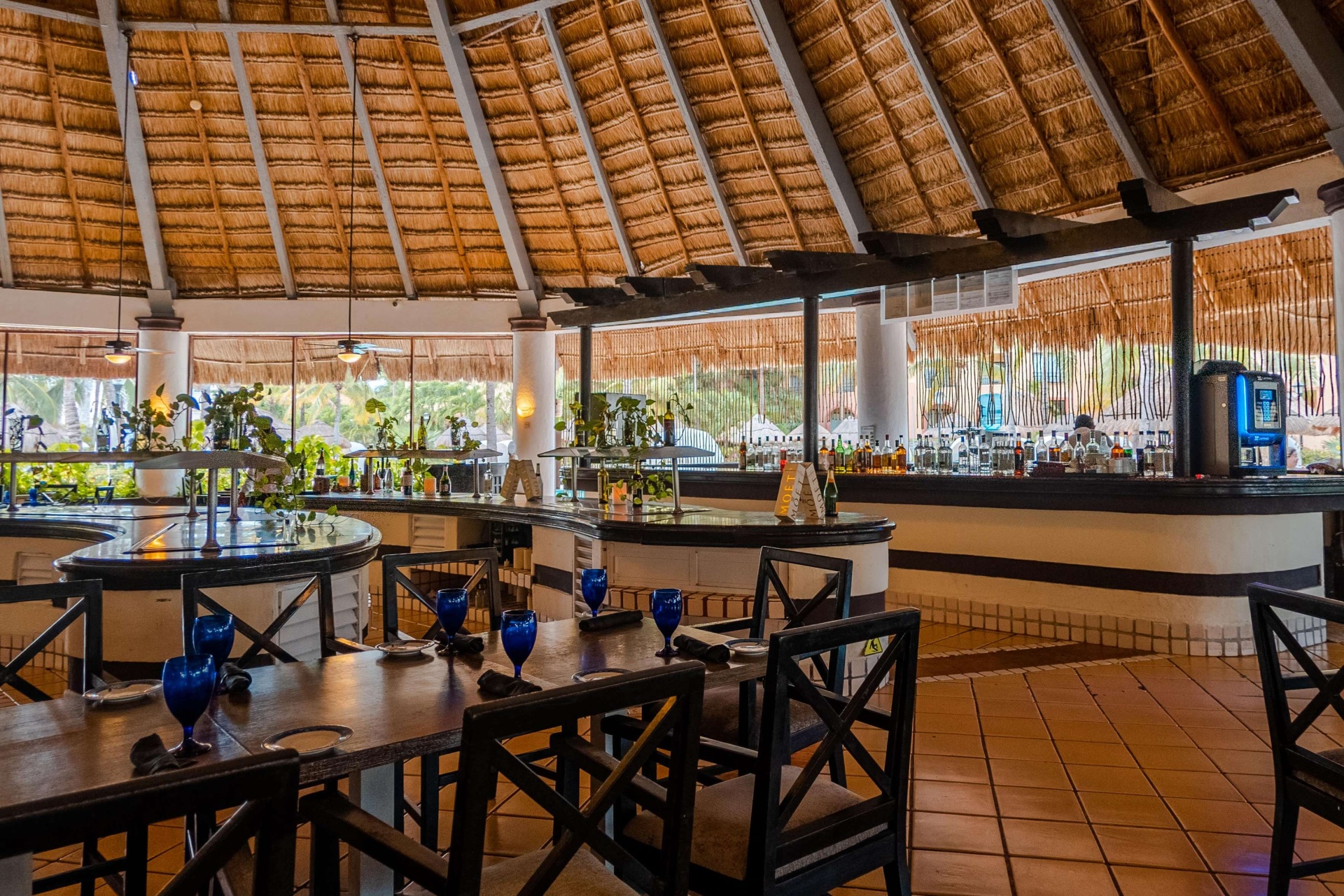Iztapalapa Bar_playacar