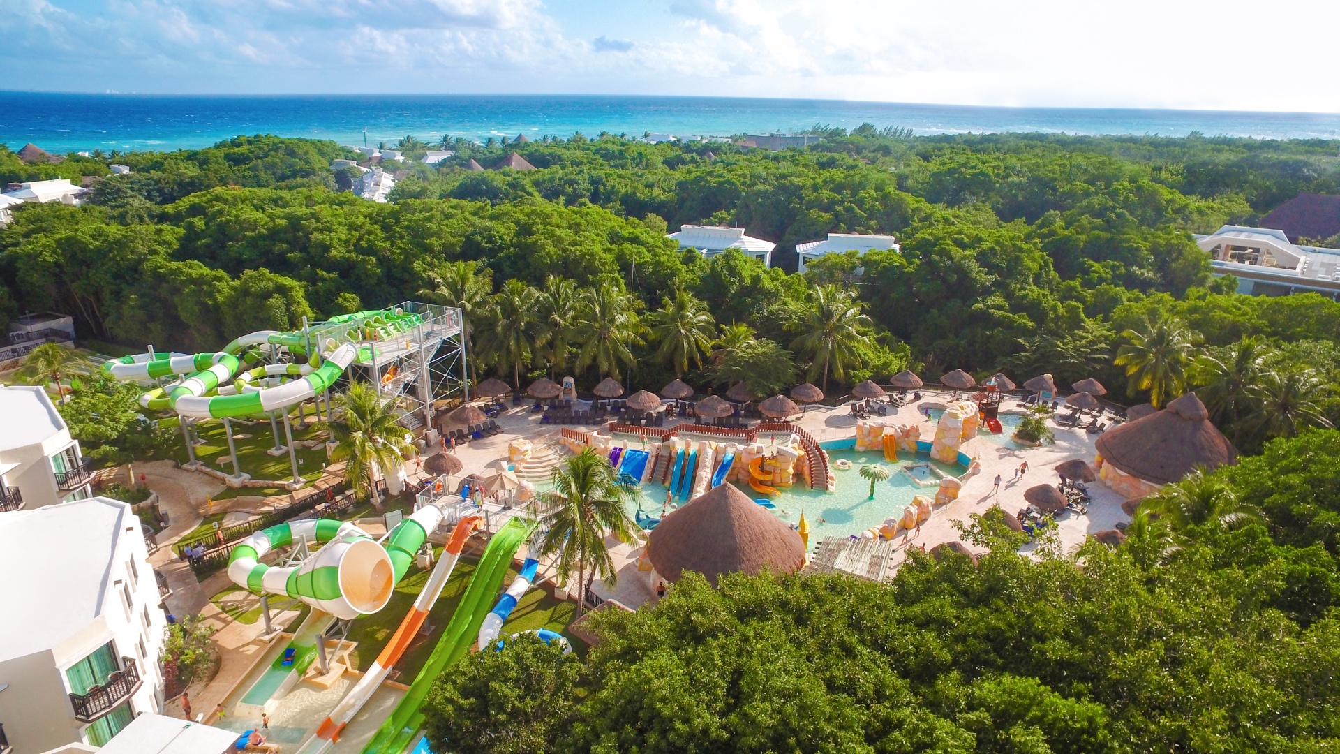 Sandos Caracol Eco Resort water park