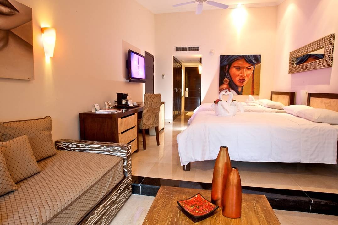 Royal Elite Hacienda Junior Suite