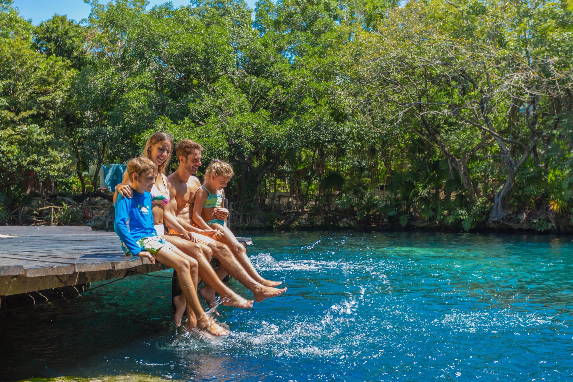 Sandos Caracol labor day