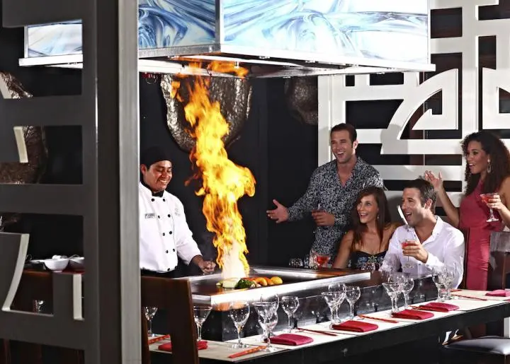 global gourmet dinning