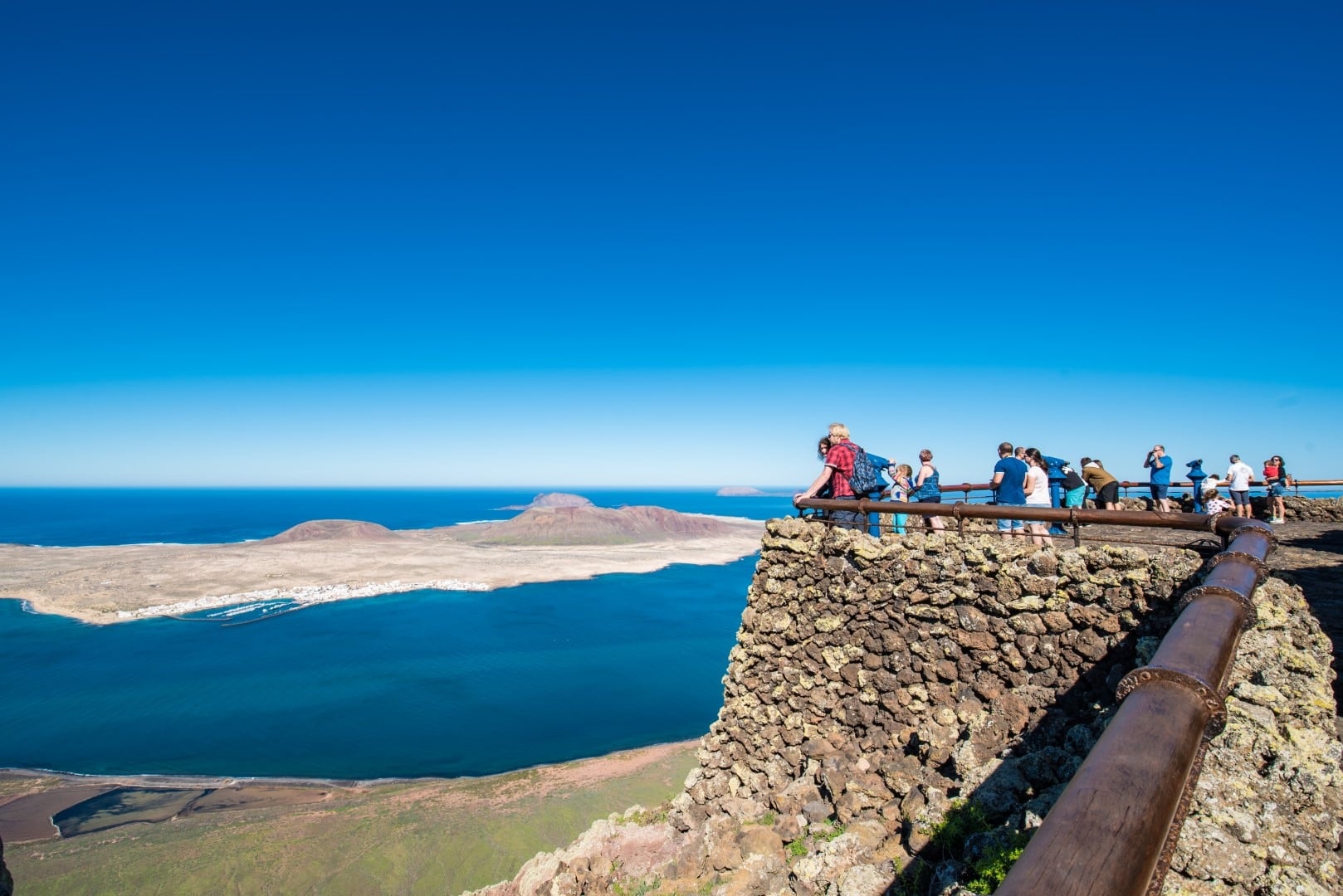 MIRADOR DEL RÍO