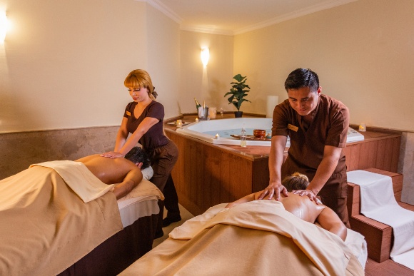 Sandos_Cancun_SPA_04 580x387
